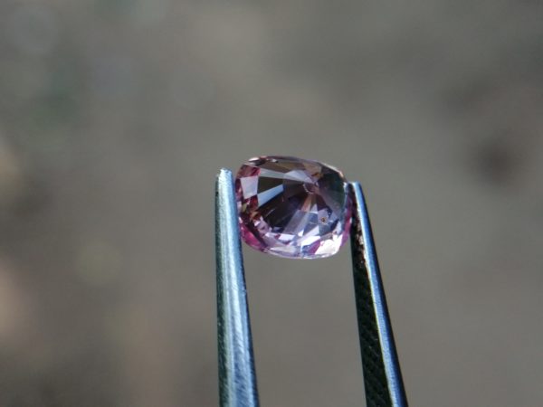 7_Natural Padparadscha sapphire king sapphire from danu group