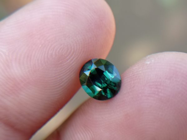 6_Ceylonite Ceylon Green Spinel from Danu Group Rare Gemstones Merchant_compress54