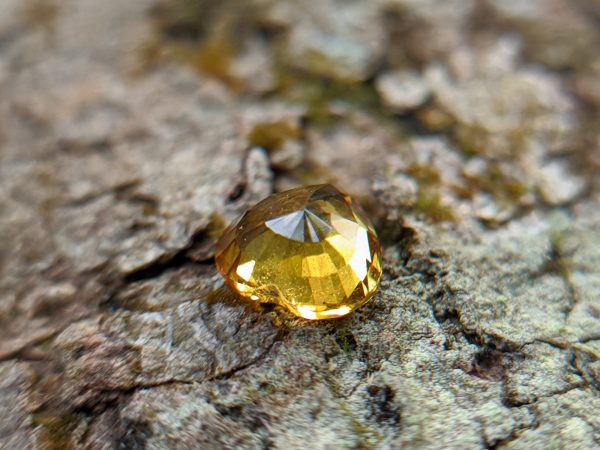 1_Natural yellow sapphire heart sri lanka danu group Gemstones_compress42