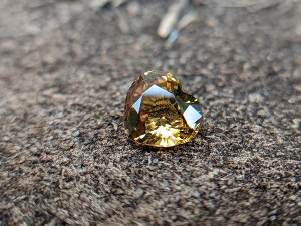 3_Natural yellow sapphire heart sri lanka danu group Gemstones_compress38