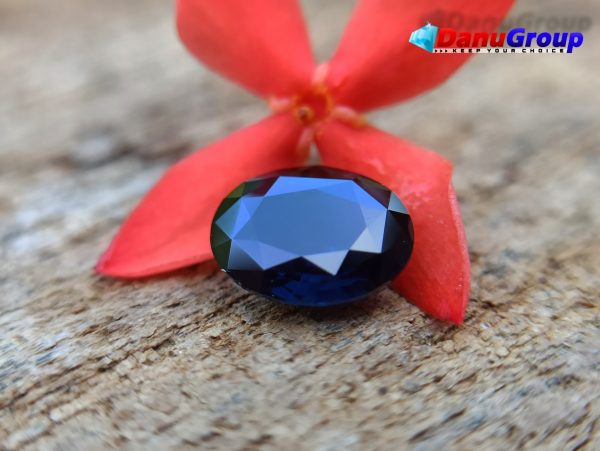 Best Quality Natural Kaka Neelam Dark Blue Sappphire Stone of planet Saturn danu group Gemstones