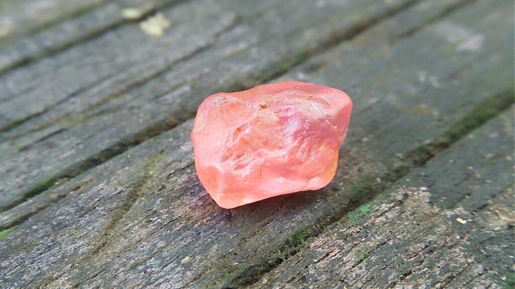 Ceylon Natural Lotus Spinel very attractive colour stone unearthed from city of gem Ratnapura Sri Lanka