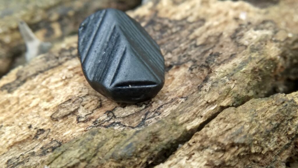 Beauty Of nature Creation, Ceylon Natural Black Spinel With special earth creation " Trigon Δ " Mark https://youtu.be/34Blovp2XOg https://danugroup.lk Spinel is the magnesium aluminium member of the larger spinel group of minerals. It has the formula MgAl₂O₄ in the cubic crystal system. Its name comes from Latin "spina" Spinel helps to release stress and worry whilst replenishing depleted energy.