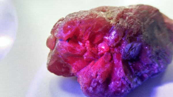 A ruby is a pink to blood-red colored gemstone, a variety of the mineral corundum. Other varieties of gem-quality corundum are called sapphires. Category: Oxide mineral variety Formula: aluminium oxide with chromium, Al2O3:Cr Crystal system: Trigonal Crystal class: Hexagonal Mohs scale: hardness 9.0 Luster: Subadamantine, vitreous, pearly Specific gravity: 3.97 – 4.05 Optical properties: Uniaxial - Refractive index: nω=1.768–1.772 nε=1.760–1.763 Ruby is a powerful stone to shield against negative energy, psychic attack, and energy vampirism, especially of the heart energy.Ruby is a stone of Divine creativity. It boosts your energy levels and promotes high self-esteem, intuition, and spiritual wisdom. According to astrology generally ruby should be worn in ring finger of right hand. Ruby is one of the most popular gemstones, and is used extensively in Jewelry. Ruby is used in all forms of jewelry, including bracelets, necklaces, rings, and earrings.