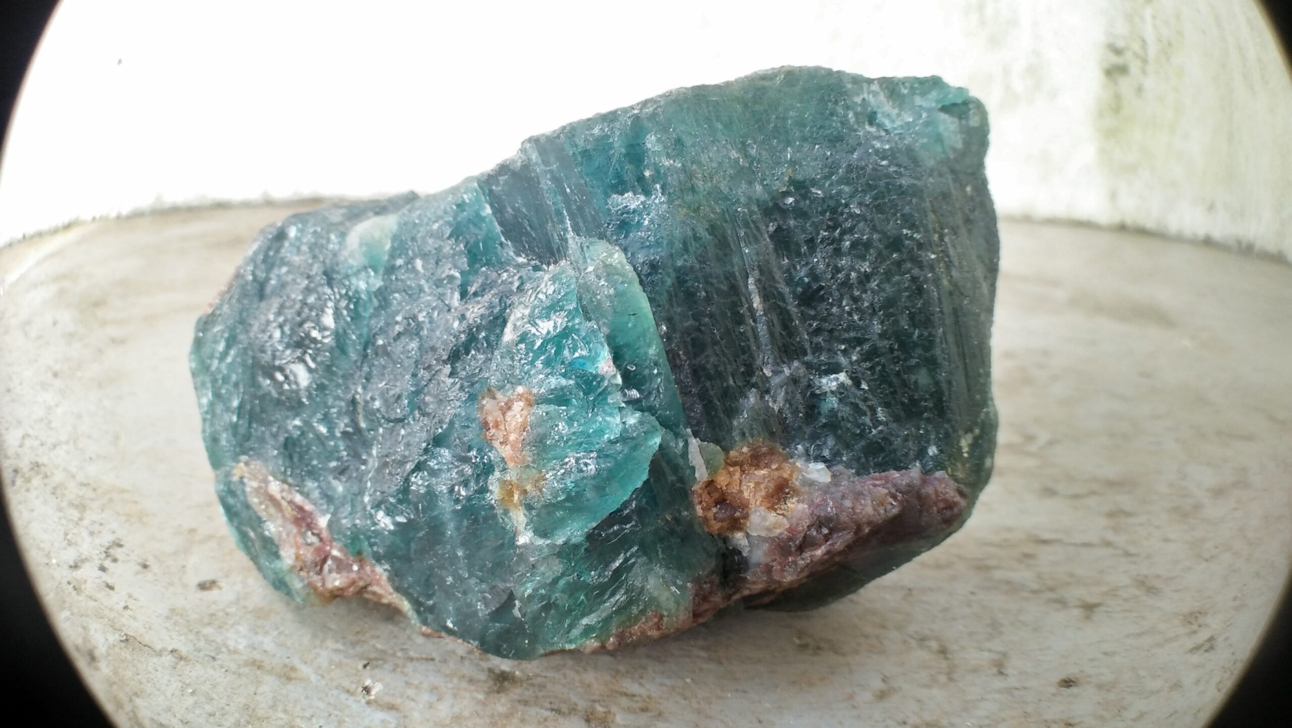 " Grandidierite " Rare mineral Specimen, Weight : 400g Mineral : Madagascar Treatment : Unheated/ Natural Chemical Formula : (Mg,Fe2+)Al3(BO3)(SiO4)O2 This is Orthorhombic crystal system, Nesosilicate mineral from Madagascar