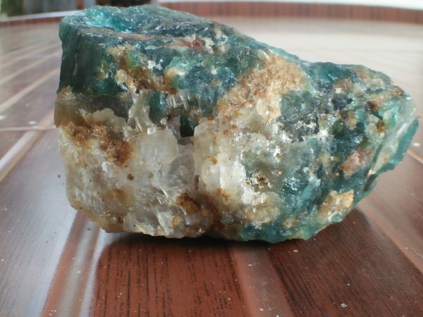 " Grandidierite " Rare mineral Specimen, Weight : 400g Mineral : Madagascar Treatment : Unheated/ Natural Chemical Formula : (Mg,Fe2+)Al3(BO3)(SiO4)O2 This is Orthorhombic crystal system, Nesosilicate mineral from Madagascar