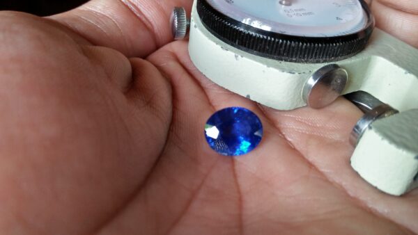 Sapphire is the birthstone for September Blue Sapphire helps activate the unconscious level of the mind and stimulate a dream state. Sapphire frees us from our “inner prisons” and psychic suffering that can cause us to shut down emotionally. Blue Sapphire is also used to relieve headaches, fever, nosebleeds, and issues of the ears, including hearing, infection, inner-ear imbalances and vertigo