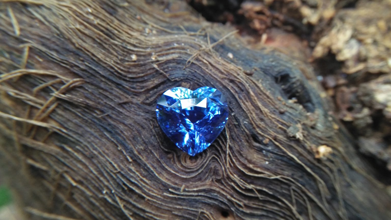 Sapphire is a precious gemstone, a variety of the mineral corundum, consisting of aluminium oxide Al2O3 with trace amounts of elements such as iron, titanium, chromium,copper, or magnesium. Category: Oxide mineral Formula: Aluminium oxide, Al2O3 Crystal system: Trigonal Crystal class: Hexagonal scalenohedral Mohs scale hardness: 9.0 Luster: Vitreous Specific gravity: 4.0 ~ 4.1 Sapphire is the birthstone for September Blue Sapphire is also very effective when it comes to channeling your healing powers from a higher source, which makes it a popular crystal for Reiki healers. It also has the ability to heal through the power of voice. When it comes to physical healing, Blue Sapphire can help in the overall healing of the body