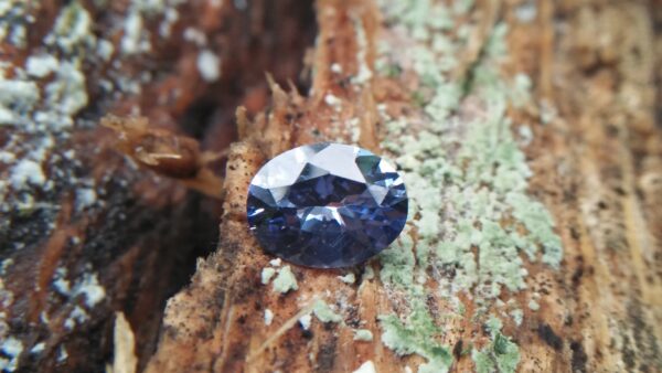 Spinel is a great stone for workaholics, it helps to release stress and worry whilst replenishing depleted energy. Spinel is connected with energy renewal, with overcoming tough circumstances, and with your body and mind’s rejuvenation. Spinel is the magnesium aluminium member of the larger spinel group of minerals. It has the formula MgAl₂O₄ in the cubic crystal system. Its name comes from Latin "spina". Balas ruby is an old name for a rose-tinted variety of spinel Spinel is generally highly sought after by gemconnoisseurs, and well-formed spinel crystals are in high demand among collectors. Spinelcomes in a variety of colors, but the most commercially important are red ,blue, and pink.