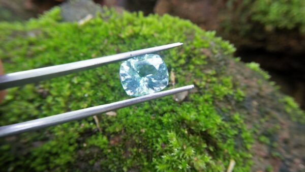 Aquamarine is a color variety of the mineral beryl. Beryl is a mineral composed of beryllium aluminium cyclosilicate with the chemical formula Be₃Al₂. Well-known varieties of beryl include emerald and aquamarine. Naturally occurring, hexagonal crystals of beryl can be up to several meters in size, but terminated crystals are relatively rare. Hardness : 7.5 – 8 Crystal system : Hexagonal Specific gravity : Average 2.76 Optical properties : Uniaxial (-) Refractive index : nω = 1.564–1.595 nε = 1.568–1.602 Healings of Aquamarine, Aquamarine Heals emotional trauma, Cools high temper and conflict, Relieves stress, helps get in touch with suppressed emotions, Brings peace, Clears the mind, Calms the heart and many healing in this stone