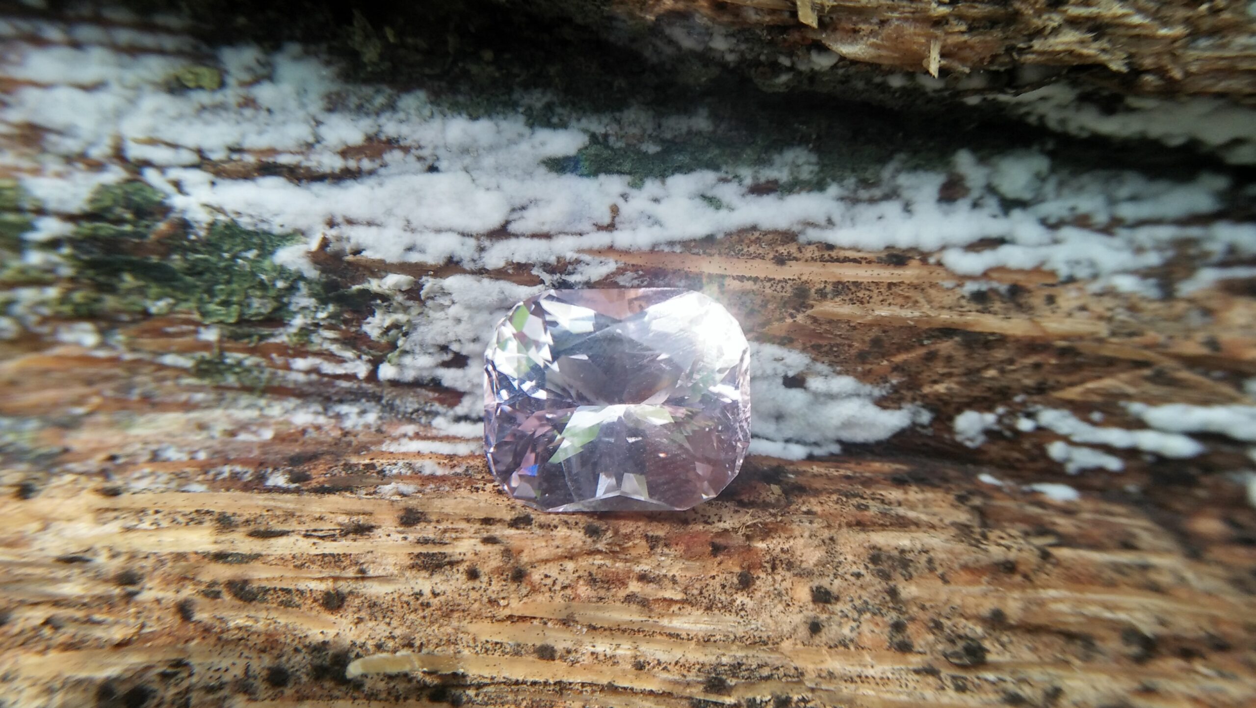 MORGANITE is a color variety of the mineral beryl. Beryl is a mineral composed of beryllium aluminium cyclosilicate with the chemical formula Be₃Al₂. Well-known varieties of beryl include emerald and aquamarine. Naturally occurring, hexagonal crystals of beryl can be up to several meters in size, but terminated crystals are relatively rare. Hardness : 7.5 – 8 Crystal system : Hexagonal Specific gravity : Average 2.76 Optical properties : Uniaxial (-) Refractive index : nω = 1.564–1.595 nε = 1.568–1.602 Morganite is a gemstone of divine love also It removes the pressure to perform or excel all the time. Morganite is a heart chakra stone and carries the energy of Divine love and compassion. Morganite gemstone is a natural birthstone of October and November