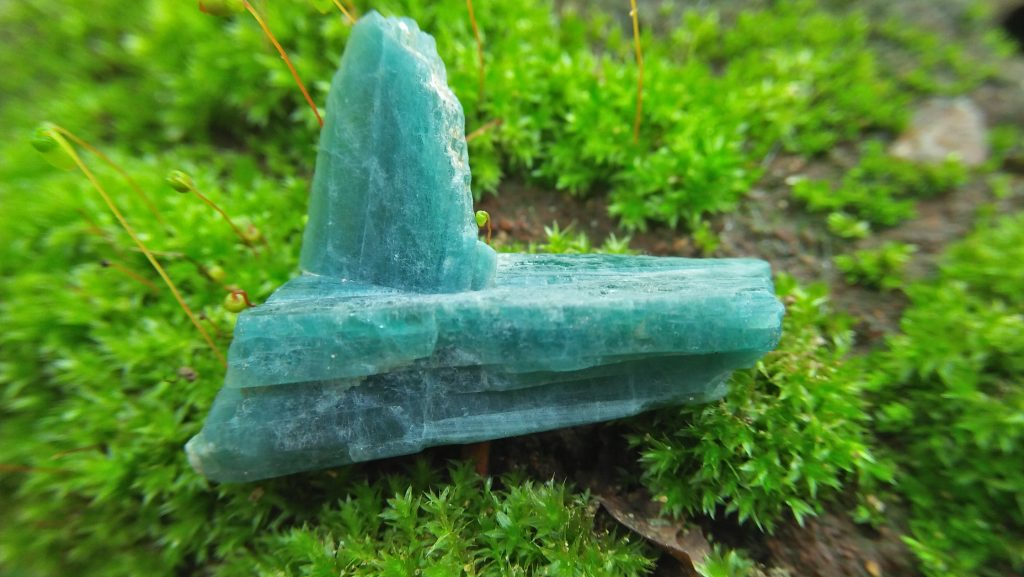 Extremely Rare Gemstone - Natural Grandidierite Grandidierite is an extremely rare mineral and gem that was first discovered in 1902 in southern Madagascar. Grandidierite is nesosilicates mineral with the chemical formula (Mg, Fe2+)(Al, Fe3+)3(SiO4)(BO3)O2.                                                                  It is found colors such as Bluish-green, greenish-blue with 7½ hardness according to the more hardness scale. Grandidierite can be seen Vitreous, Pearly luster stones with 2.98 - 2.99 Specific Gravity. This gemstone was named in honor of French explorer Alfred Grandidier who studied the natural history of Madagascar. He is a French explorer and Naturalist. Grandidierite has very strong dispersion and Visible Pleochroism, It is a Nesosilicates orthorhombic Mineral with Biaxial (-) Optical Properties. Inside of grandidierite mostly can be seen very perfect cleavages. As an optical properties, it has a 1.583 - 1.639 refractive index. Grandidierite can be found in India, Germany, Denmark, Malawi, Namibia, India, Norway, and Sri Lanka. Grandidierite's main source is Madagascar. Healing Properties of Grandidierite Grandidierite is a blue gemstone that promotes spiritual awakening, peace, and tranquility and can encourage you to communicate in a calm and clear manner.