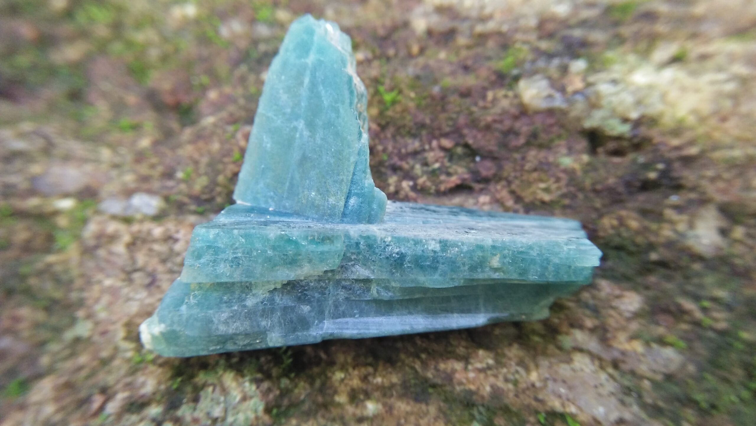 Extremely Rare Gemstone - Natural Grandidierite Grandidierite is an extremely rare mineral and gem that was first discovered in 1902 in southern Madagascar. Grandidierite is nesosilicates mineral with the chemical formula (Mg, Fe2+)(Al, Fe3+)3(SiO4)(BO3)O2. It is found colors such as Bluish-green, greenish-blue with 7½ hardness according to the more hardness scale. Grandidierite can be seen Vitreous, Pearly luster stones with 2.98 - 2.99 Specific Gravity. This gemstone was named in honor of French explorer Alfred Grandidier who studied the natural history of Madagascar. He is a French explorer and Naturalist. Grandidierite has very strong dispersion and Visible Pleochroism, It is a Nesosilicates orthorhombic Mineral with Biaxial (-) Optical Properties. Inside of grandidierite mostly can be seen very perfect cleavages. As an optical properties, it has a 1.583 - 1.639 refractive index. Grandidierite can be found in India, Germany, Denmark, Malawi, Namibia, India, Norway, and Sri Lanka. Grandidierite's main source is Madagascar. Healing Properties of Grandidierite Grandidierite is a blue gemstone that promotes spiritual awakening, peace, and tranquility and can encourage you to communicate in a calm and clear manner.
