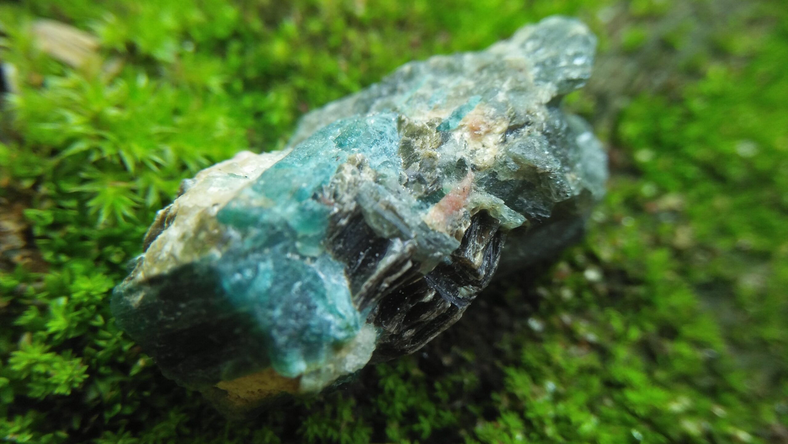Extremely Rare Gemstone - Natural Grandidierite Grandidierite is an extremely rare mineral and gem that was first discovered in 1902 in southern Madagascar. Grandidierite is nesosilicates mineral with the chemical formula (Mg, Fe2+)(Al, Fe3+)3(SiO4)(BO3)O2. It is found colors such as Bluish-green, greenish-blue with 7½ hardness according to the more hardness scale. Grandidierite can be seen Vitreous, Pearly luster stones with 2.98 - 2.99 Specific Gravity. This gemstone was named in honor of French explorer Alfred Grandidier who studied the natural history of Madagascar. He is a French explorer and Naturalist. Grandidierite has very strong dispersion and Visible Pleochroism, It is a Nesosilicates orthorhombic Mineral with Biaxial (-) Optical Properties. Inside of grandidierite mostly can be seen very perfect cleavages. As an optical properties, it has a 1.583 - 1.639 refractive index. Grandidierite can be found in India, Germany, Denmark, Malawi, Namibia, India, Norway, and Sri Lanka. Grandidierite's main source is Madagascar. Healing Properties of Grandidierite Grandidierite is a blue gemstone that promotes spiritual awakening, peace, and tranquility and can encourage you to communicate in a calm and clear manner.