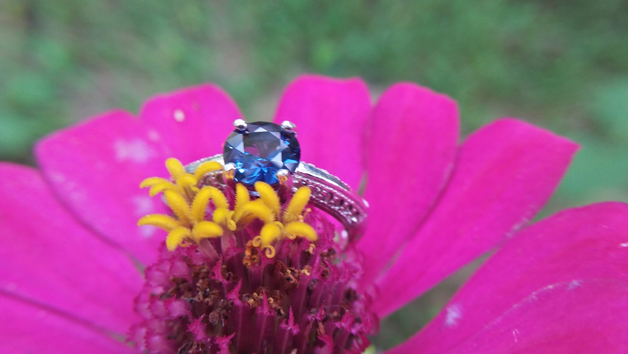 Natural Blue Spinel Standard 925 Silver Ring Stone : Natuarl Blue Sapinel Shape : Round Brilliant Cut ( Diamond Cut) Clarity : Clean Treatment : Natural/Unheated Dimension : 6.1 mm x 3.1mm Mineral : City of gem Ratnapura Sri Lanka Metal : Standard 925 Silver Other : Also, We attached 24 AD's (American Diamond) to get more luster & More Beauty.