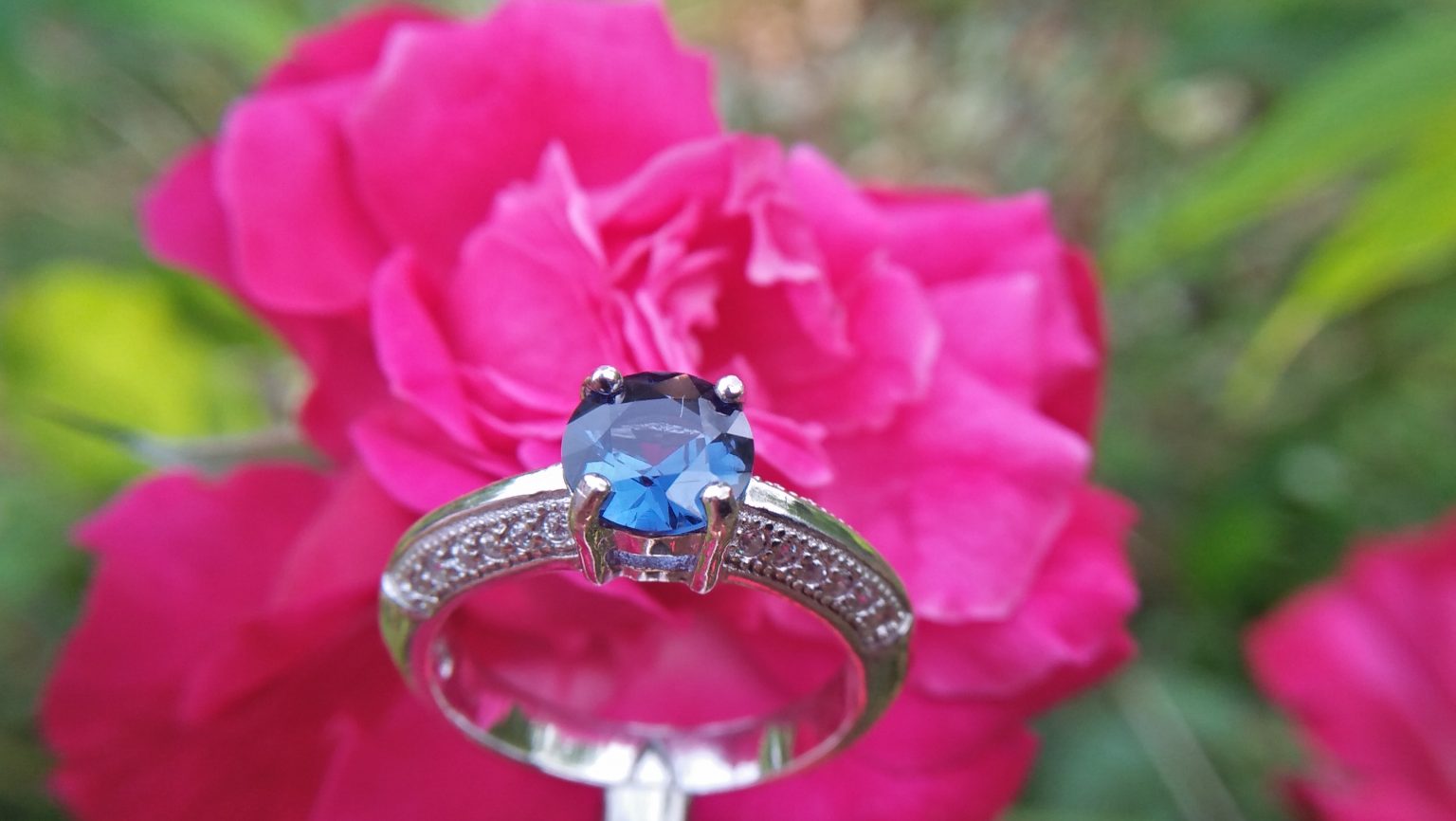 Natural Blue Spinel Standard 925 Silver Ring Stone : Natuarl Blue Sapinel Shape : Round Brilliant Cut ( Diamond Cut) Clarity : Clean Treatment : Natural/Unheated Dimension : 6.1 mm x 3.1mm Mineral : City of gem Ratnapura Sri Lanka Metal : Standard 925 Silver Other : Also, We attached 24 AD's (American Diamond) to get more luster & More Beauty.