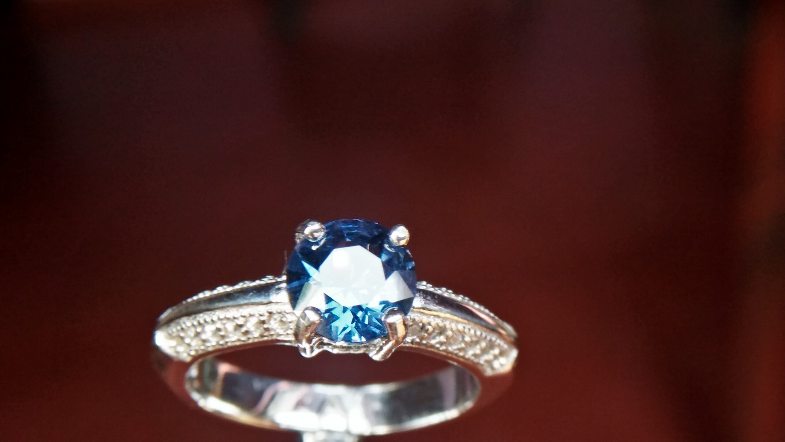 Natural Blue Spinel Standard 925 Silver Ring Stone : Natuarl Blue Sapinel Shape : Round Brilliant Cut ( Diamond Cut) Clarity : Clean Treatment : Natural/Unheated Dimension : 6.1 mm x 3.1mm Mineral : City of gem Ratnapura Sri Lanka Metal : Standard 925 Silver Other : Also, We attached 24 AD's (American Diamond) to get more luster & More Beauty.