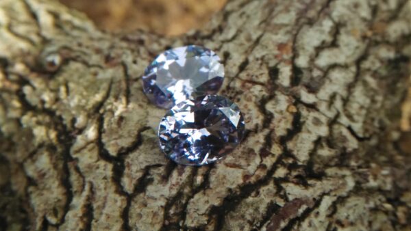 NATURAL Lavender Spinel Pair Shape : Ovel Clarity : SI Treatment : Natural/Unheated Dimension : 6.5mm x 5mm x 3mm ( Both Same) Weight : 1.45Cts (Both) Cut : Flower Cut Dispersion : Good Colour : Light Lavender