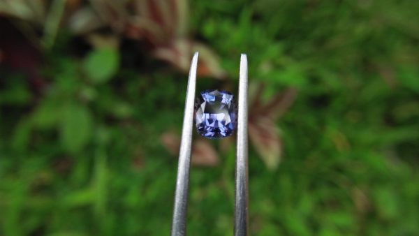 NATURAL Blue Spinel Serial Number : RT 7143 Shape : Cution Clarity : Loop Clean Treatment : Natural/Unheated Weight : 0.90Cts Colour : Blue Dimension : 5.92mm x 5.12mm x 3.96mm "National Gem And Jewellery Authority (NGJA) " Certified