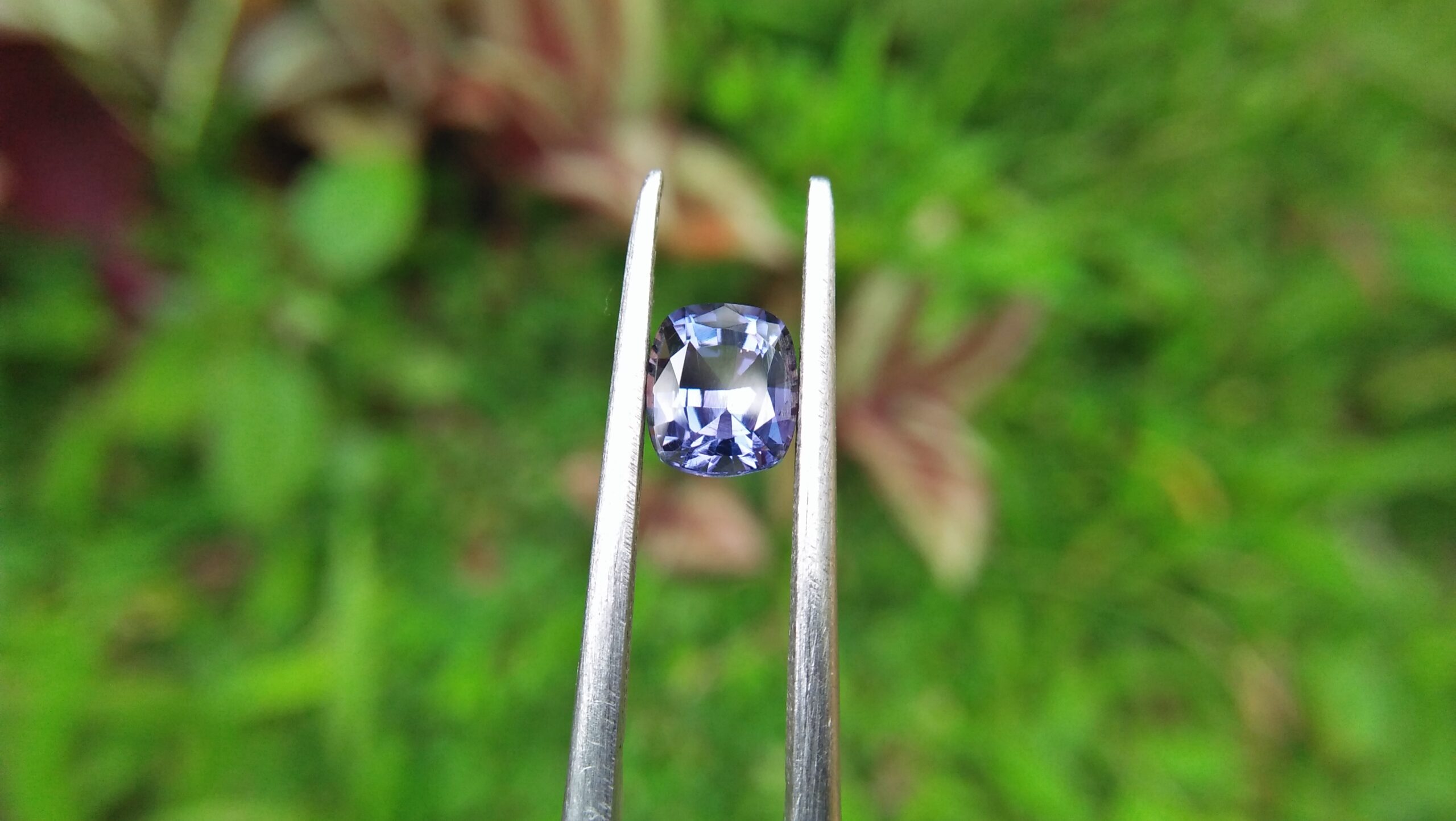 NATURAL Blue Spinel Serial Number : RT 7143 Shape : Cution Clarity : Loop Clean Treatment : Natural/Unheated Weight : 0.90Cts Colour : Blue Dimension : 5.92mm x 5.12mm x 3.96mm "National Gem And Jewellery Authority (NGJA) " Certified