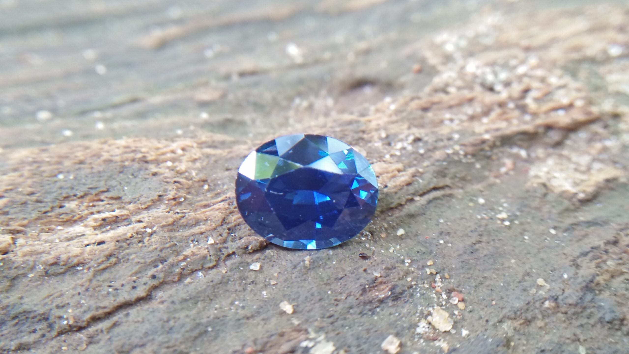 Sapphire is the birthstone for September NATURAL BLUE SAPPHIRE Shape : Ovel Cut : Mixed Cut Dimension : 8.1 mmx 6.5 mm x 4.2 mm Weight : 1.85 Cts Clarity : Flawless/ Clean Colour : Blue Transparency : Transparent