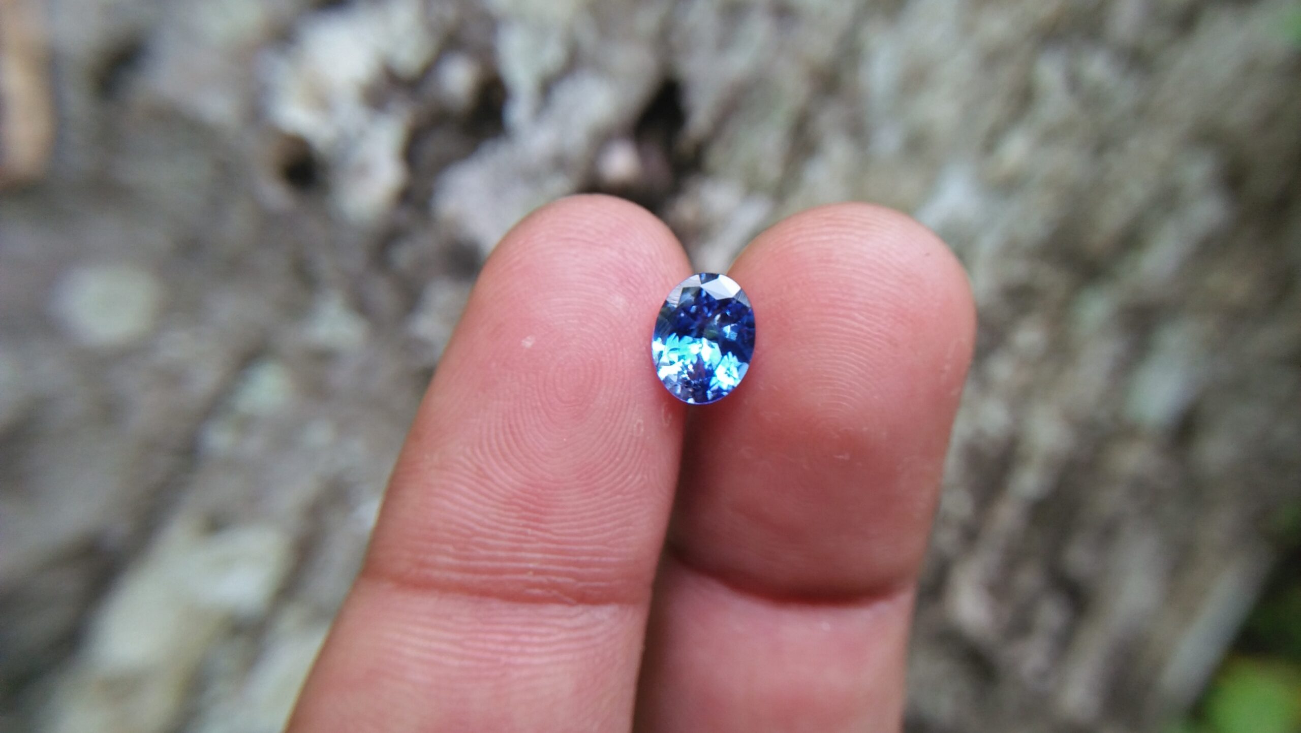 Sapphire is the birthstone for September NATURAL BLUE SAPPHIRE Shape : Ovel Cut : Flower Dimension : 7.5 mmx 5.9 mm x 3.4 mm Weight : 1.14 Cts Clarity : SI Colour : Blue Transparency : Transparent Tteatment : Unheated/ Natural Origin : Sri Lanka