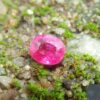 Ceylon Natural Pink Sapphire Colour : Hot Pink Shape : Cushion Weight : 1.09 Cts Dimension : 5.8mm x 4.8mm x 3.9mm Treatment : Unheated Clarity : VS • CSL - Colored Stone Laboratory Certified ( GIA Alumina Association Member ) • CSL Memo No : 7B2132420B0A 粉紅的藍寶石 重量 : 1.09 卡拉 尺寸 : 5.8mm x 4.8mm x 3.9mm 颜色 : 粉红色 透明 : 好透明 形状 : 靠垫形状 治療 ：沒有加熱 清晰度 : SI