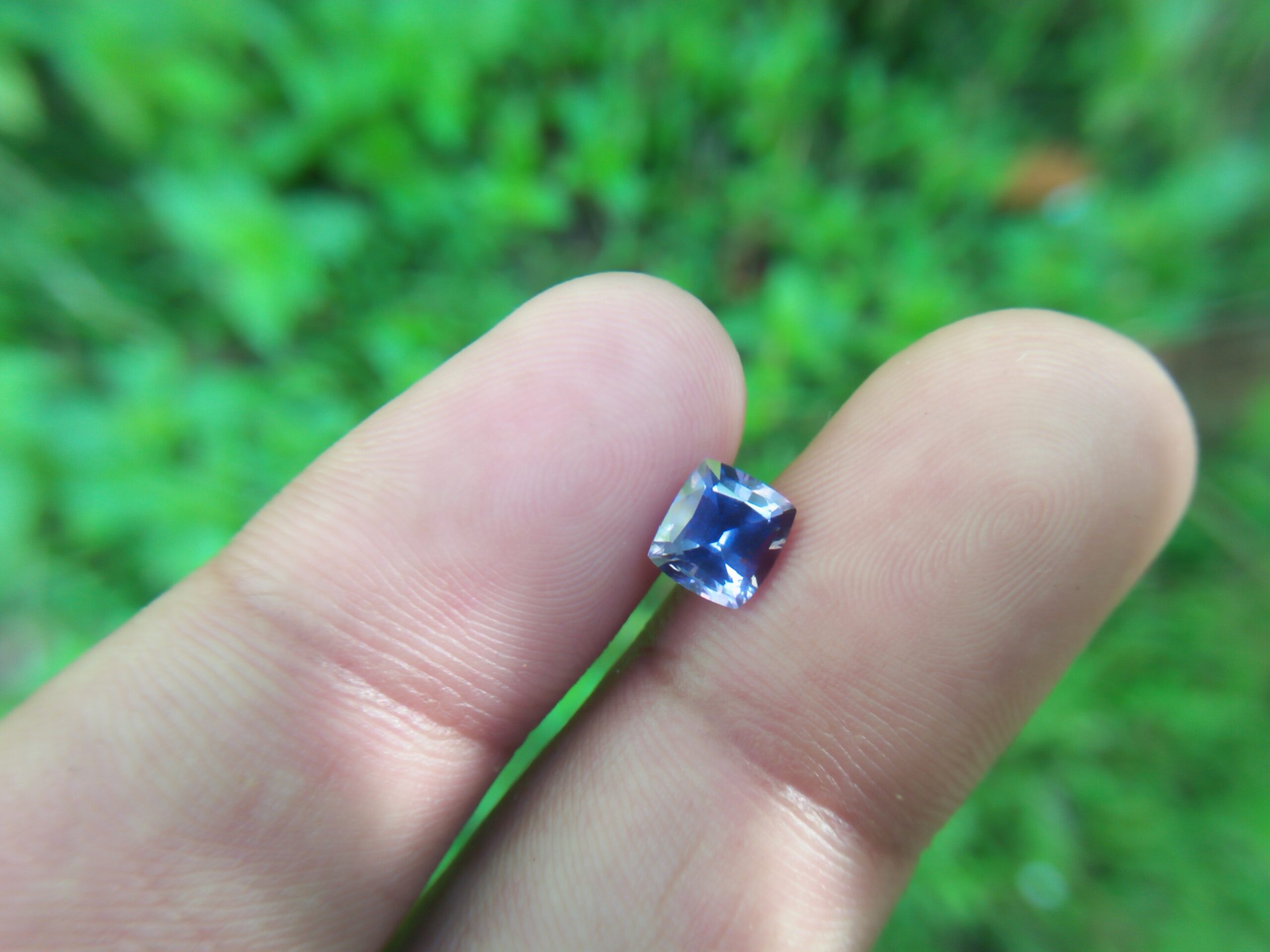 Ceylon Natural Purple Spinel Colour : Purple Shape : Braguette Weight : 1.26 CTS Dimension : 6.3 x 5.7 x 4.3 mm Treatment : None/Unheated Clarity : Clean • CSL - Colored Stone Laboratory Certified ( GIA Alumina Association Member ) • CSL Memo No : 8F117DDD2416