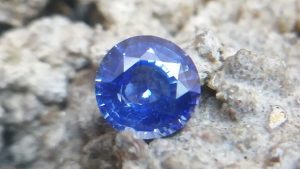 Natural Blue Sapphire - Cornflower Blue