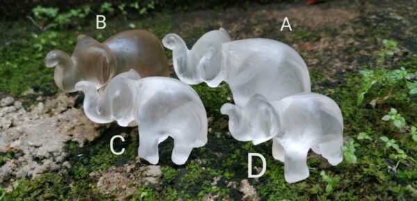 Natural Quartz Elephants Carving