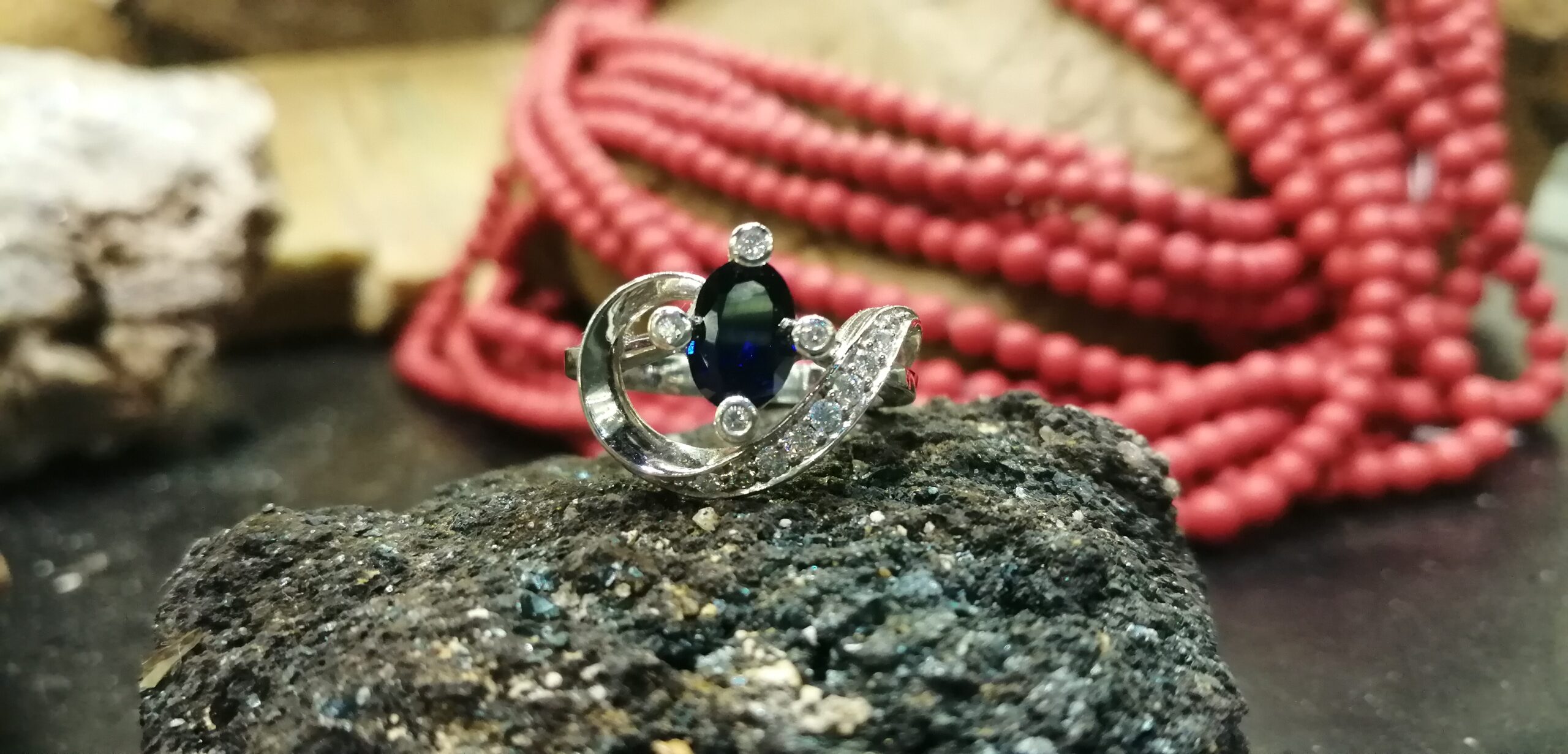 Natural Blue Sapphire and Diamonds 14K White Gold Ring - High Quality Jewel 14k - Image 6