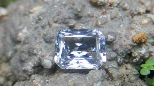 Natural Light Blue Sapphire