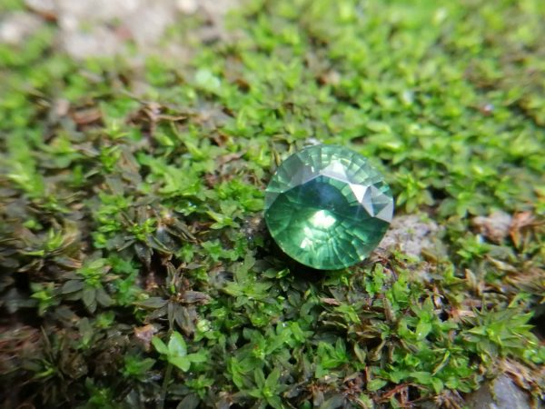 Ceylon Natural Beccarite 绿色锆石 Beccarite is green colour Veriety of Zircon Family. Zircon is a mineral belonging to the group of nesosilicates. Its chemical name is zirconium silicate, and its corresponding chemical formula is ZrSiO₄. Green Zircon is rare Colour Type of Zircon family. Zircon is ubiquitous in the crust of Earth. It occurs as a common accessory mineral in igneous rocks in metamorphic rocks and as detrital grains in sedimentary rocks. Zircon is also very resistant to heat and corrosion. Because of their uranium and thorium content, some zircons undergo metamictization. Connected to internal radiation damage, these processes partially disrupt the crystal structure and partly explain the highly variable properties of zircon. As zircon becomes more and more modified by internal radiation damage, the density decreases, the crystal structure is compromised, and the color changes