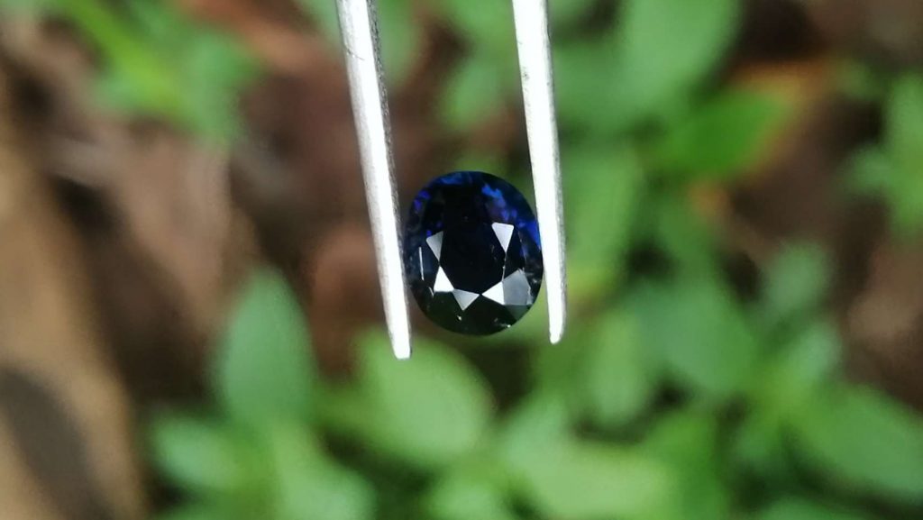 Natural Vivid Royal Blue Sapphire