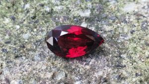 Ceylon Natural Pyrope-almandite Garnet