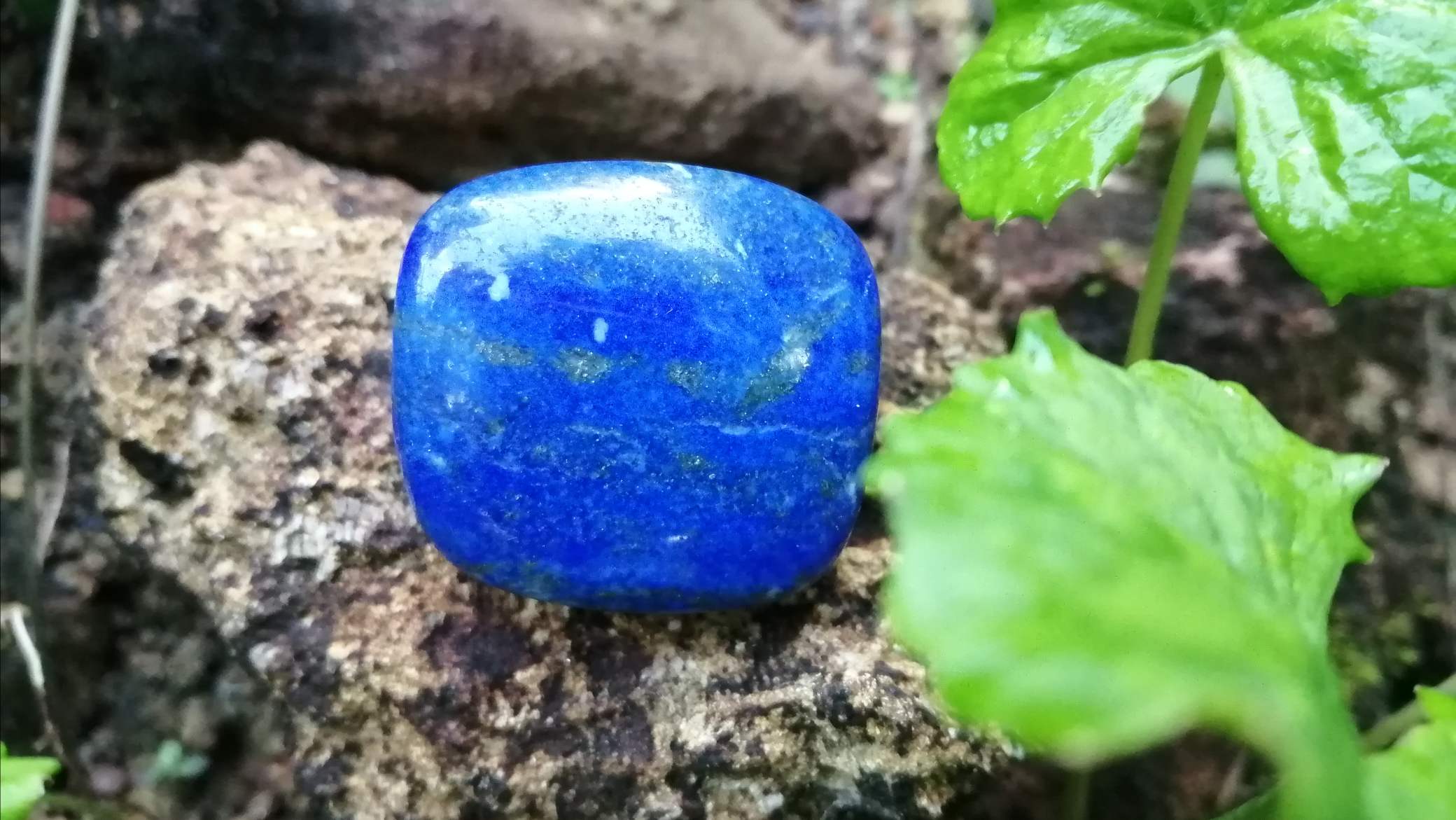 Lapis lazuli is a deep blue metamorphic ( arise from the transformation of existing rock types) rock used as a semi-precious stone, a mixture of minerals with lazurite as the main constituent. Lazurite is a tectosilicate mineral with sulfate, sulfur, and chloride. Lapis lazuli can be found colors such as Blue, or purple, mottled with white calcite and brassy pyrite. As Physical Properties, It has Uneven and Conchoidal fractures and a dull luster. Lapis Lazuli specific gravity is 2.7–2.9 with 5–5.5 hardness according to the Mohs hardness scale. The refractive index is Refractive Index1.500 to 1.670 as optical properties. The variations in composition cause a wide variation in the specific gravity, Refractive index and hardness values. At the end of the Middle Ages, lapis lazuli began to be exported to Europe, where it was ground into a powder and made into ultramarine, the finest and most expensive of all blue pigments. In ancient Egypt, lapis lazuli was a favorite stone for amulets and ornaments such as scarabs. Lapis lazuli is found in Afghanistan, Russia, Chile, Italy, Mongolia, Pakistan, the United States, and Canada. Afghanistan is the major source of lapis lazuli. Healing properties of Lapis lazuli 💎 Lapis lazuli associates with Throat Chakra and Third Eye Chakra. Lapis Lazuli activates the psychic centers at the Third Eye and balances the energies of the Throat Chakra. Also, Lapis lazuli is the September birthstone. Lapis Lazuli releases stress, bringing peace, harmony, and inner self-knowledge.  Lapis Lazuli boosts the immune system, purifies the blood and lowers blood pressure. Lapis is one of the oldest spiritual stones known to man, used by healers, priests and royalty, for power, wisdom and to stimulate psychic abilities and inner vision.
