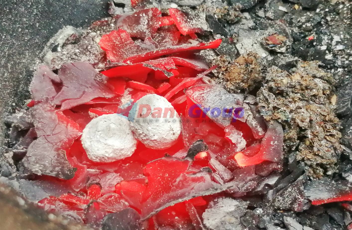 Zircon Heat Treatment Part (ii) Traditional Oxireducing Danu Group