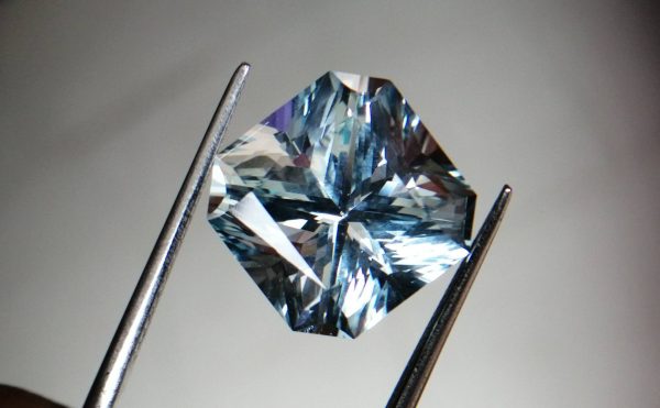 Natural Blue Topaz Sri Lanka