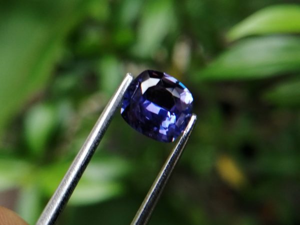 Natural Violetish Purple Sapphire Sri Lanka