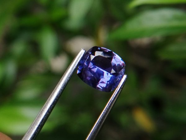 Natural Violetish Purple Sapphire Sri Lanka