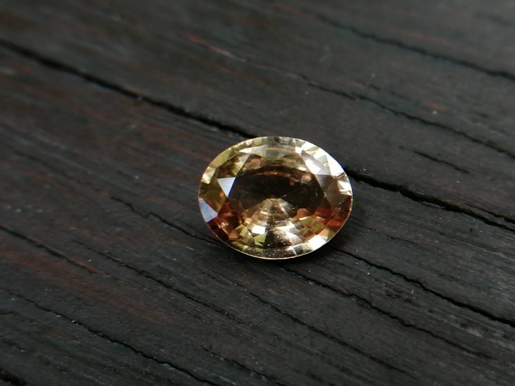 Natural Pyrope-Spessartite Garnet Brownish Yellow Color stone