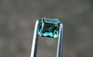 Natural Green Sapphire