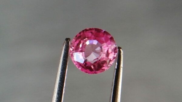 natural pink sapphire sri lanka