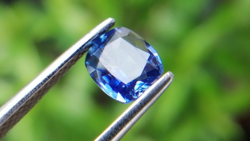 Ceylon Cornflower Blue Sapphire