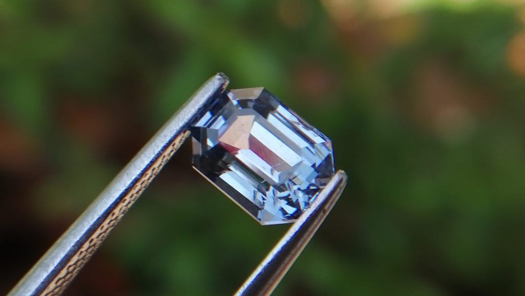 Ceylon Blue Sapphire Sri Lanka