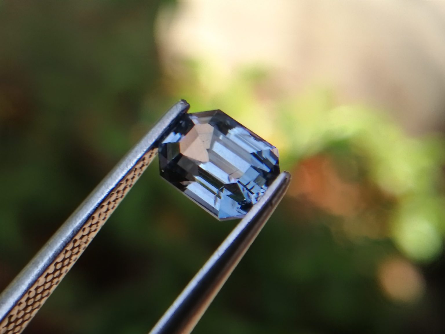 Ceylon Blue Sapphire Sri Lanka
