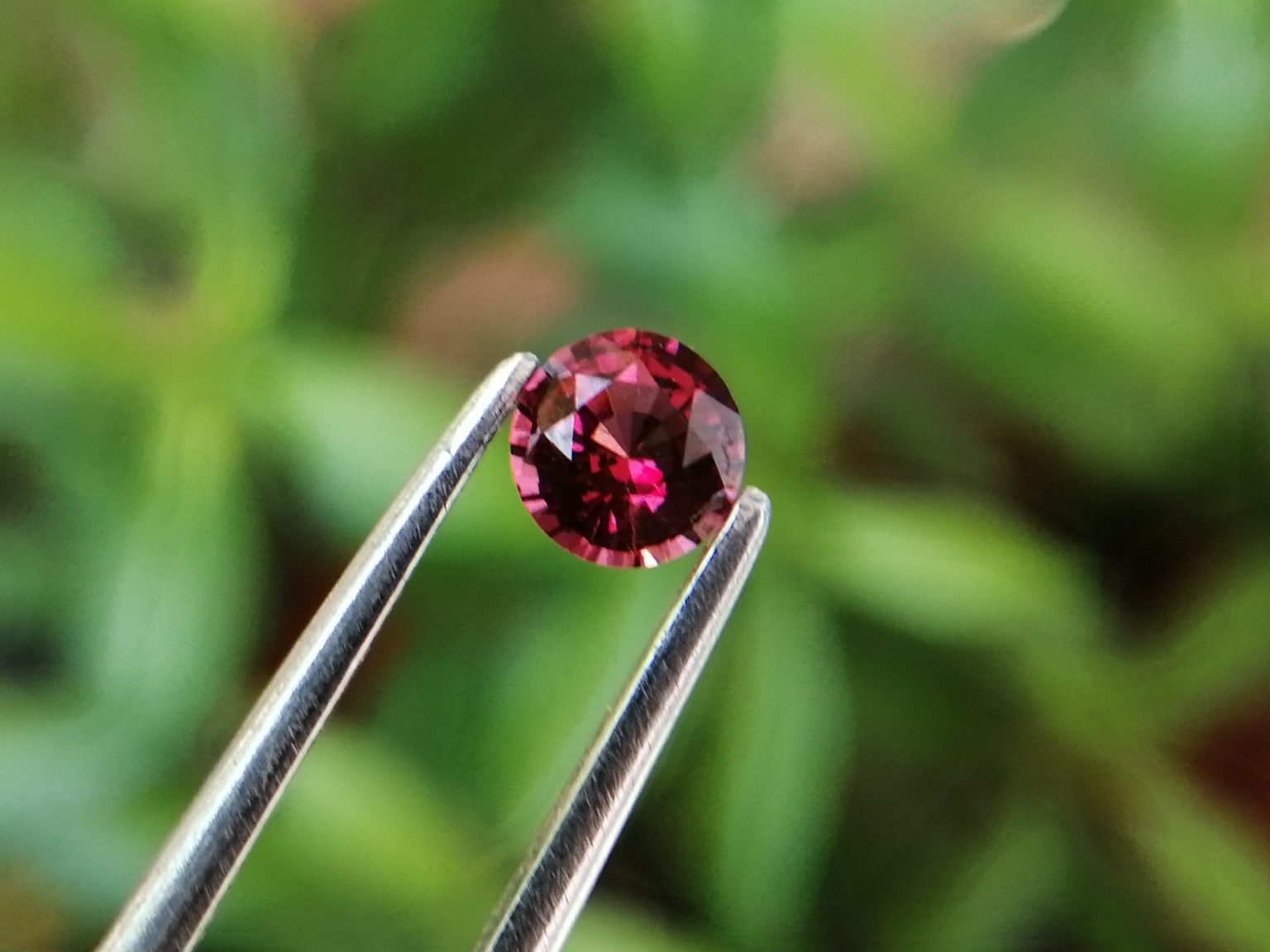 Hot Pink Sapphire Sri Lanka
