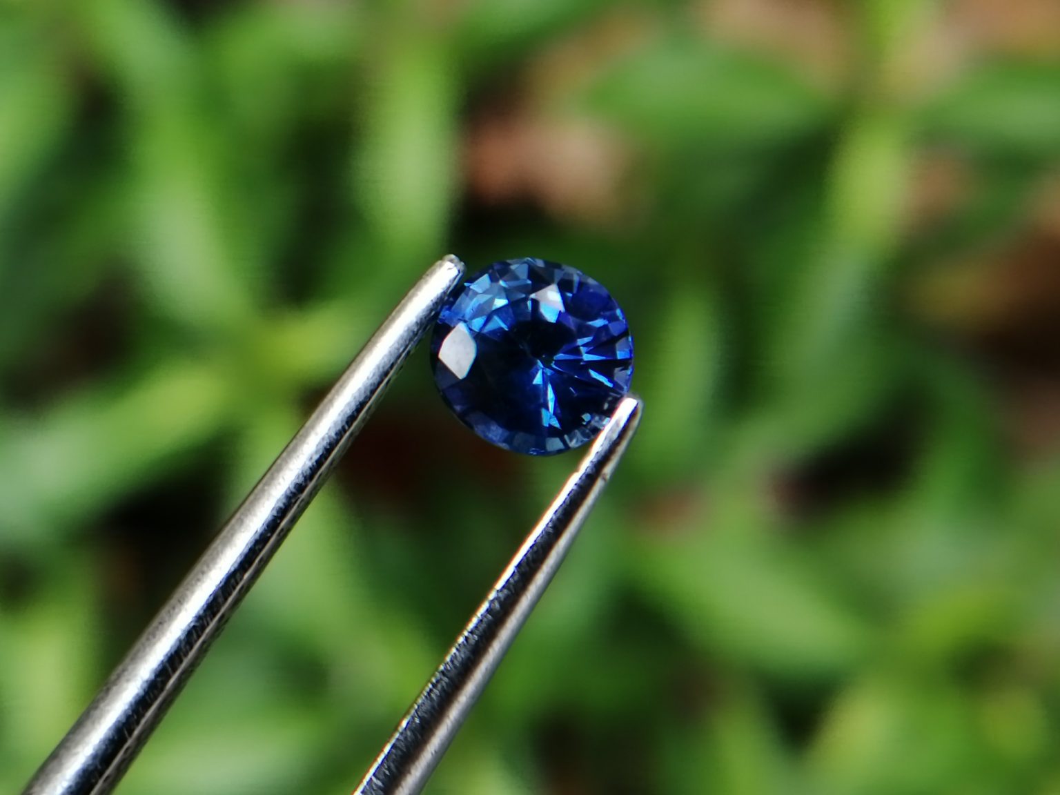 Ceylon Blue Sapphire Sri Lanka