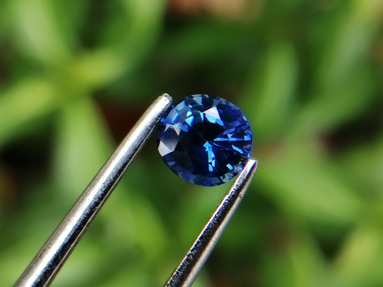 Ceylon Blue Sapphire Sri Lanka