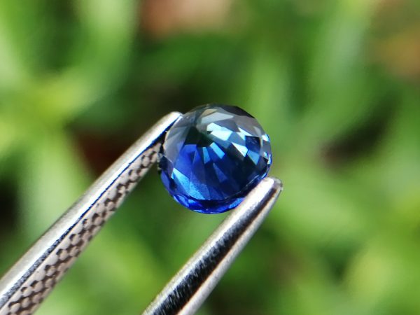 Ceylon Blue Sapphire Sri Lanka